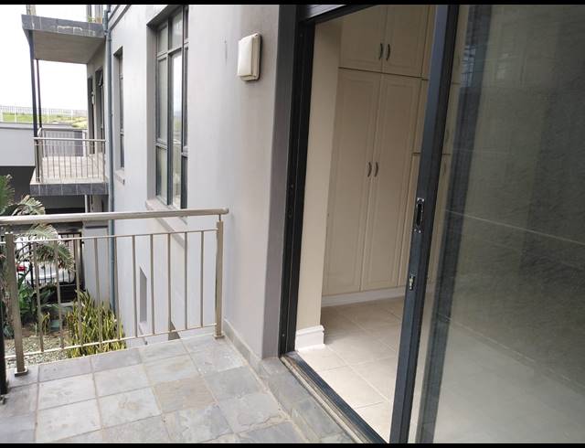 3 BEDROOM APARTMENT FOR SALE IN POINT WATERFRONT